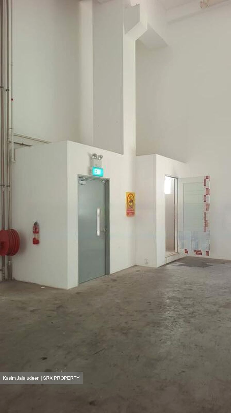 Tuas South Link 1 (D22), Warehouse #480121011